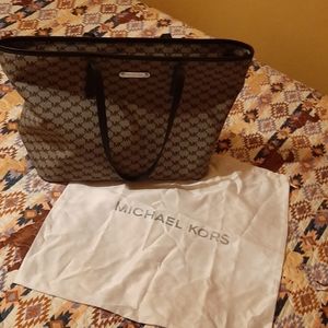 Michael Kors large zip top tote
